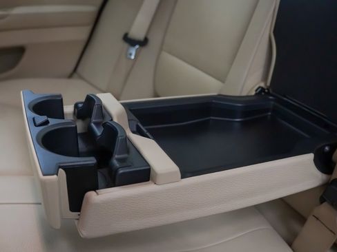 Used 2015 BMW 528i xDrive Sedan image 17