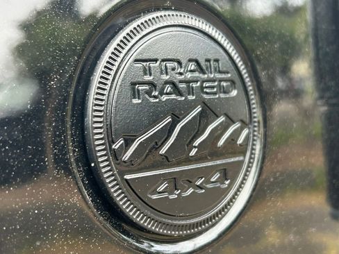 Used 2022 Jeep Wrangler Unlimited Sport AWD/4WD image 9