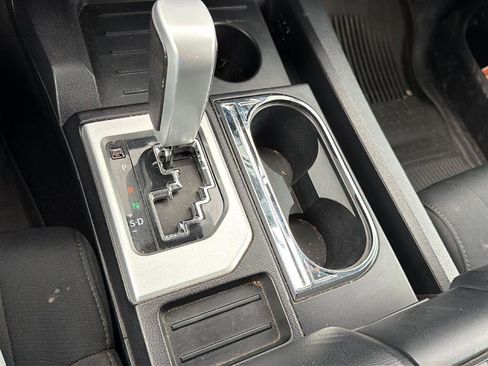 Used 2020 Toyota Tundra SR5 w/ TRD Off-Road Package AWD/4WD image 15