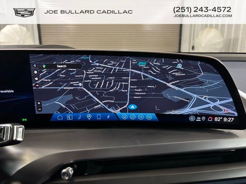 New 2026 Cadillac Vistiq Premium Luxury w/ LPO, Floor Liner Package image 29