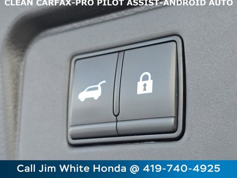 Used 2025 Nissan Rogue SV image 20