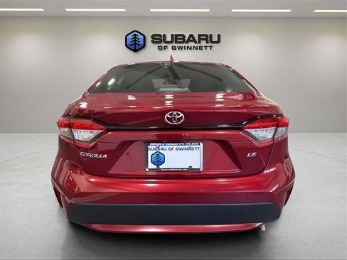 Used 2022 Toyota Corolla LE image 4