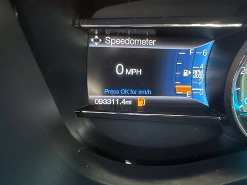 Used 2017 Ford Explorer Sport w/ Equipment Group 401A AWD/4WD image 2