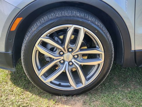 Used 2023 Cadillac XT4 Sport image 30