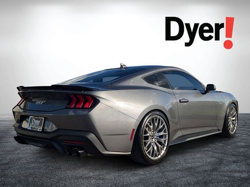 Used 2024 Ford Mustang GT Premium image 3