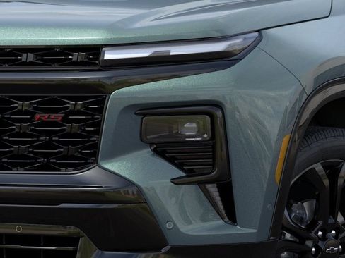 New 2027 Chevrolet Traverse RS AWD/4WD image 11