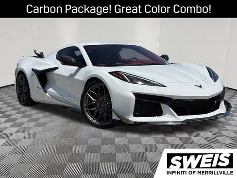 Used 2023 Chevrolet Corvette Z06 RWD image 4