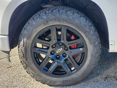 Used 2024 Chevrolet Silverado 1500 RST w/ Texas Edition Plus AWD/4WD image 7