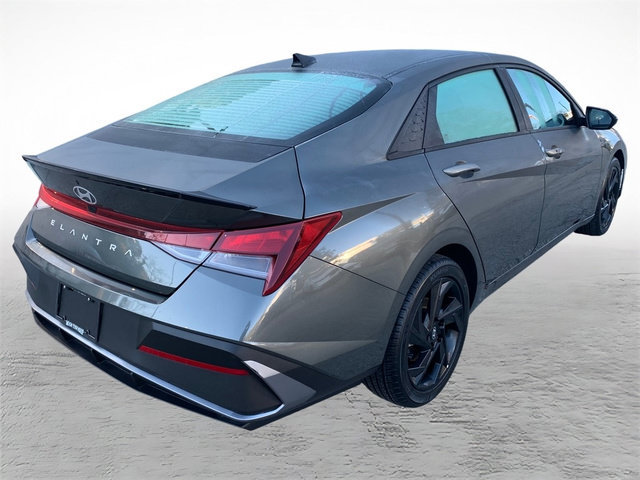 Certified 2026 Hyundai Elantra Sport FWD image 3