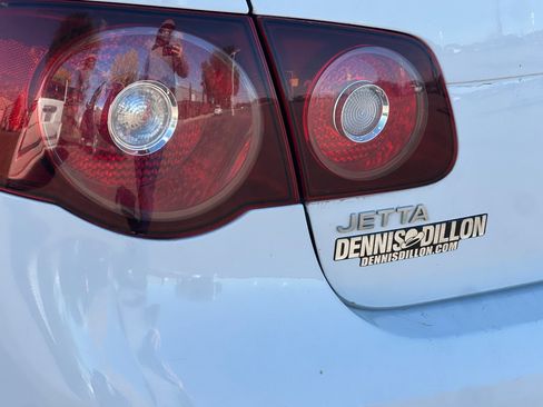 Used 2010 Volkswagen Jetta S image 20