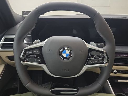 Used 2026 BMW 330i xDrive Sedan w/ Convenience Package AWD/4WD image 16