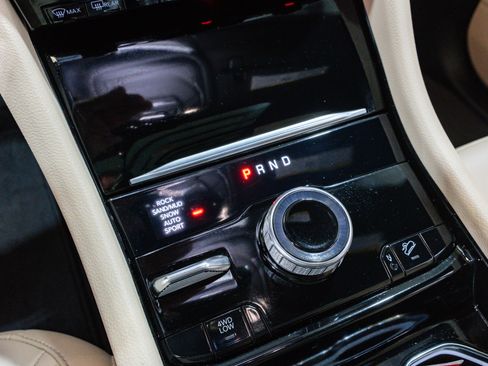 Used 2023 Jeep Grand Cherokee 4WD 4xe image 28