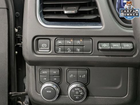 Used 2023 GMC Yukon AT4 w/ Technology Package AWD/4WD image 20