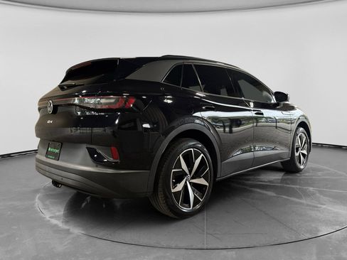Used 2023 Volkswagen ID.4 Pro S AWD/4WD image 4