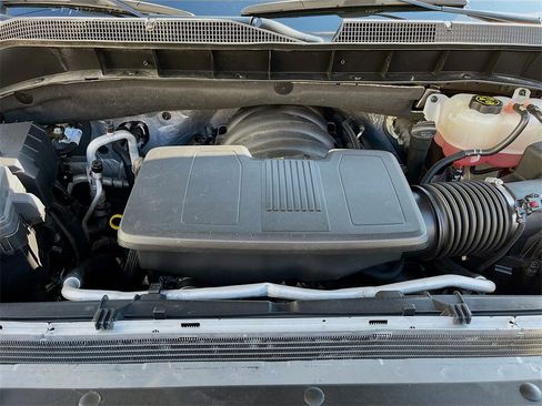 Used 2024 Chevrolet Silverado 1500 LT image 31