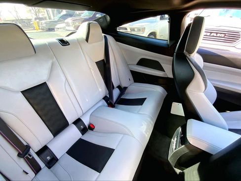 Used 2022 BMW M4 Competition w/ M Carbon Exterior Package image 16