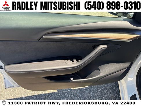 Used 2021 Tesla Model 3 Standard Range Plus RWD image 5