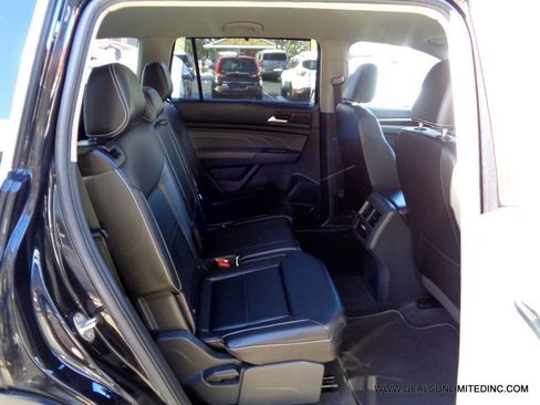 Used 2023 Volkswagen Atlas SE image 22