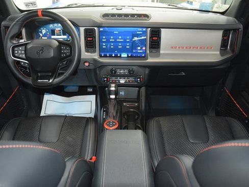 Used 2024 Ford Bronco Raptor image 23