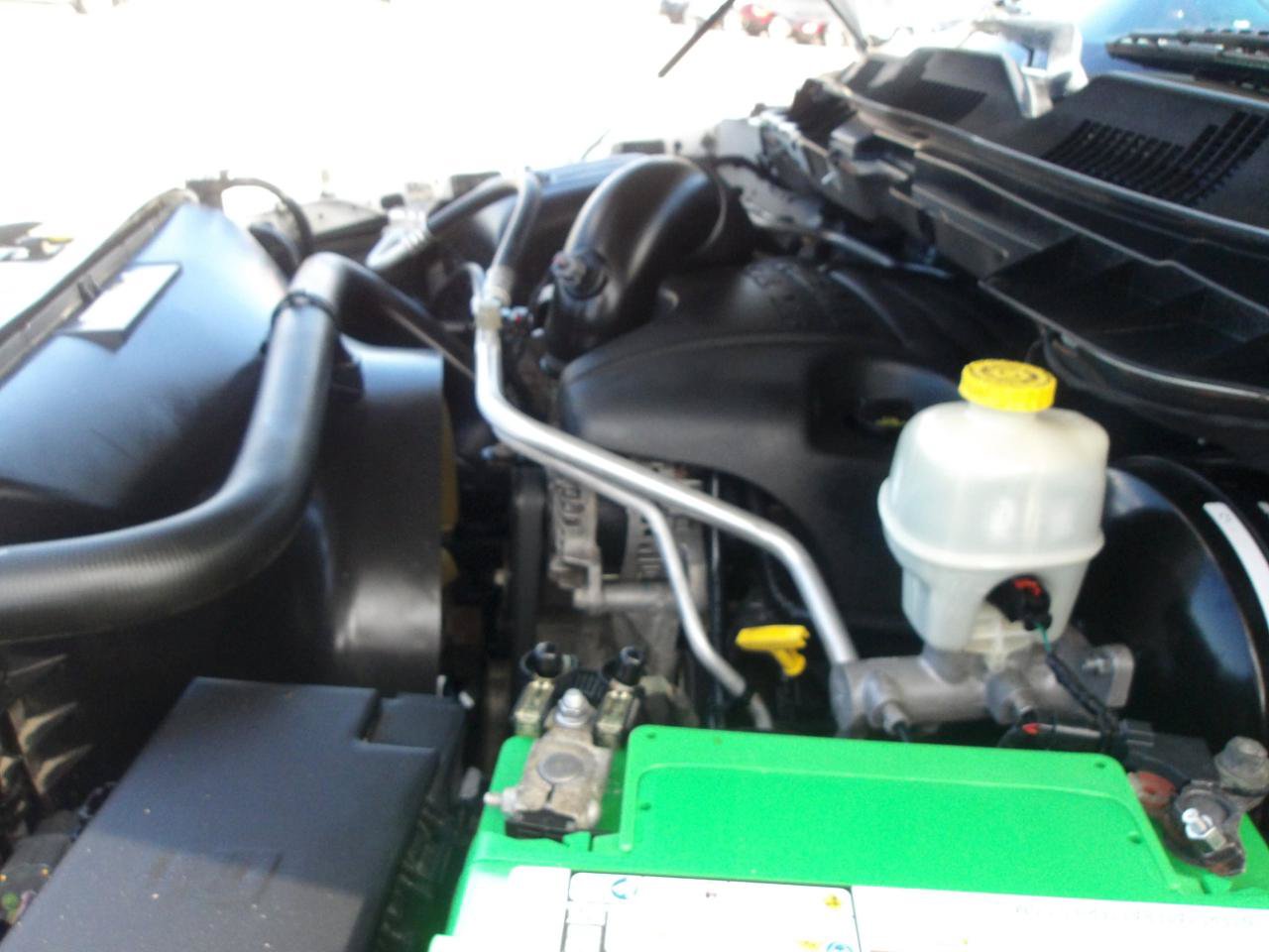 Used 2015 RAM 1500 SLT AWD/4WD image 30