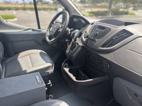 Used 2018 Ford Transit 250 148 Low Roof RWD image 20