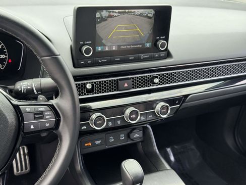 Certified 2025 Honda Civic Sport image 4