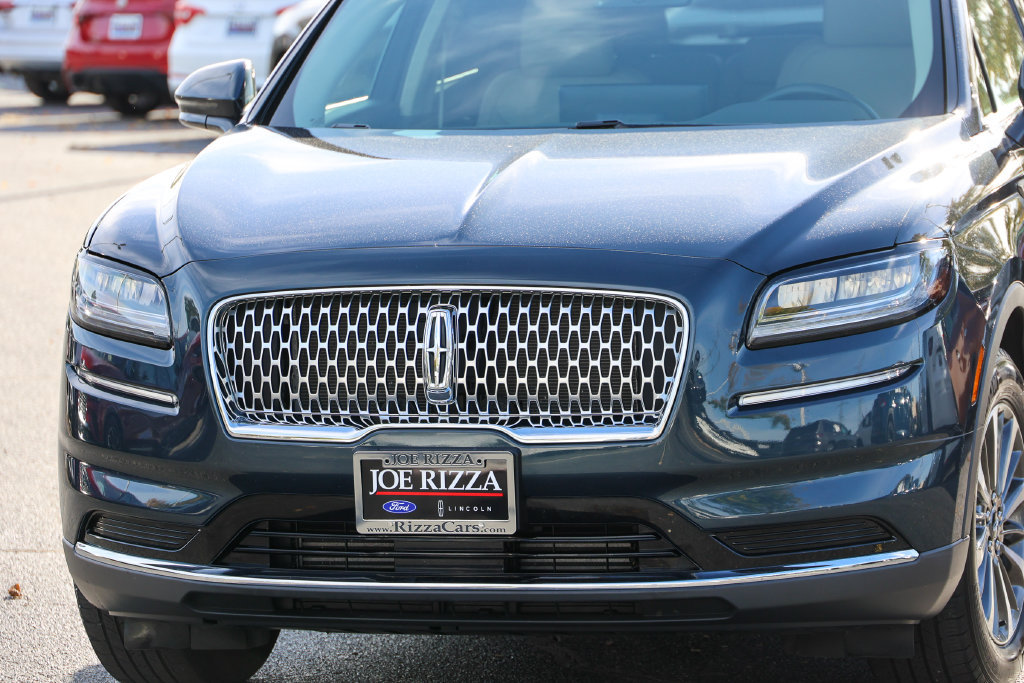 Used 2023 Lincoln Nautilus AWD w/ Premium Package image 21