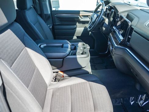 Used 2023 Chevrolet Silverado 1500 RST AWD/4WD image 13