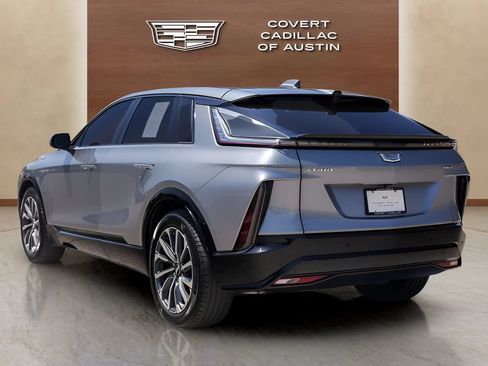 Used 2024 Cadillac Lyriq Sport w/ LPO, Floor Liner Package RWD image 3