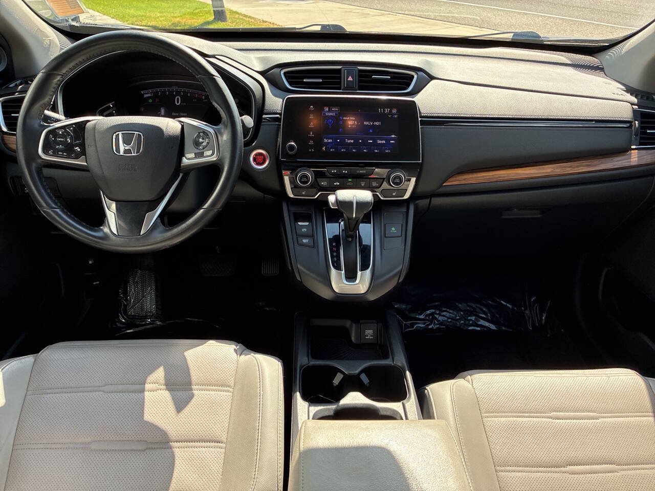 Used 2019 Honda CR-V Touring image 9
