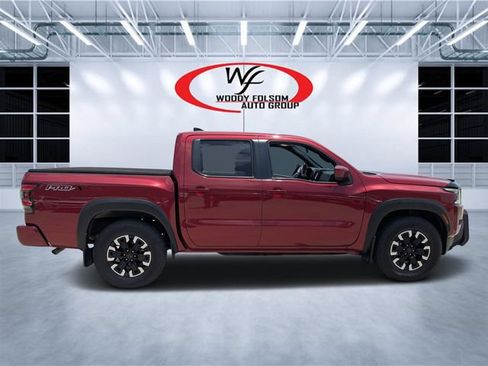 Used 2022 Nissan Frontier Pro-X RWD image 2