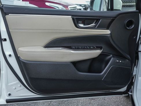 Used 2020 Honda Clarity Plug-In Hybrid image 21