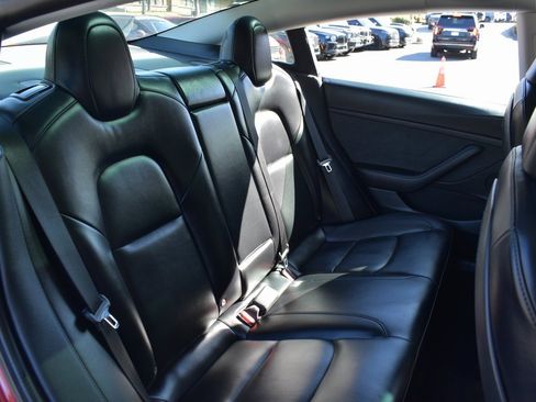 Used 2021 Tesla Model 3 Long Range image 25