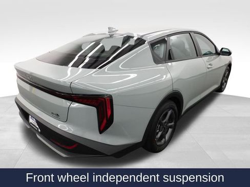 Used 2025 Kia K4 LXS image 8