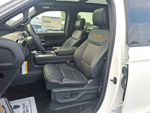 New 2025 Ford Expedition Tremor image 12