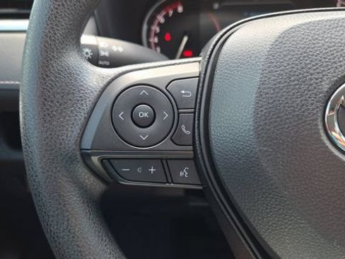 Certified 2025 Toyota RAV4 XLE AWD/4WD image 26
