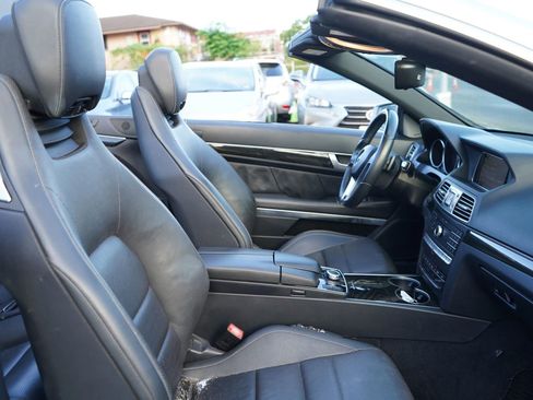 Used 2016 Mercedes-Benz E 550 Cabriolet image 21