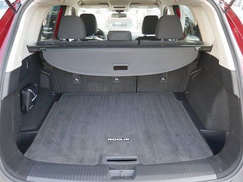 Used 2023 Nissan Rogue S image 8