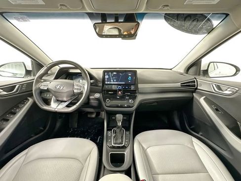 Used 2022 Hyundai Ioniq Limited image 11