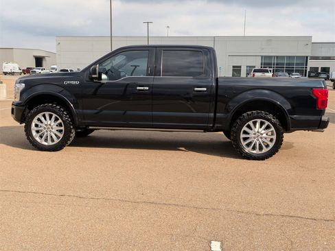 Used 2019 Ford F150 Limited w/ Trailer Tow Package image 8