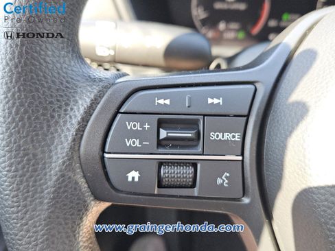 Used 2025 Honda CR-V EX image 19