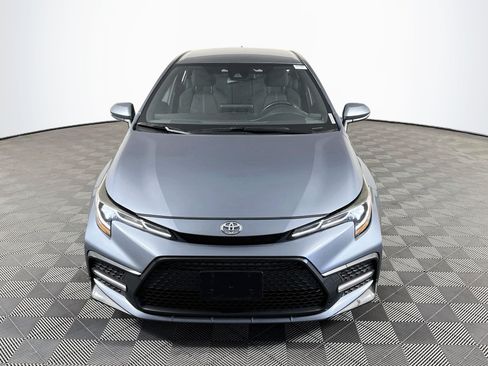 Used 2022 Toyota Corolla SE FWD image 2