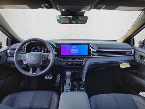 Used 2026 Toyota Camry XSE FWD image 15