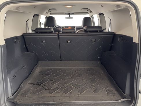 Used 2010 Toyota FJ Cruiser 2WD image 13