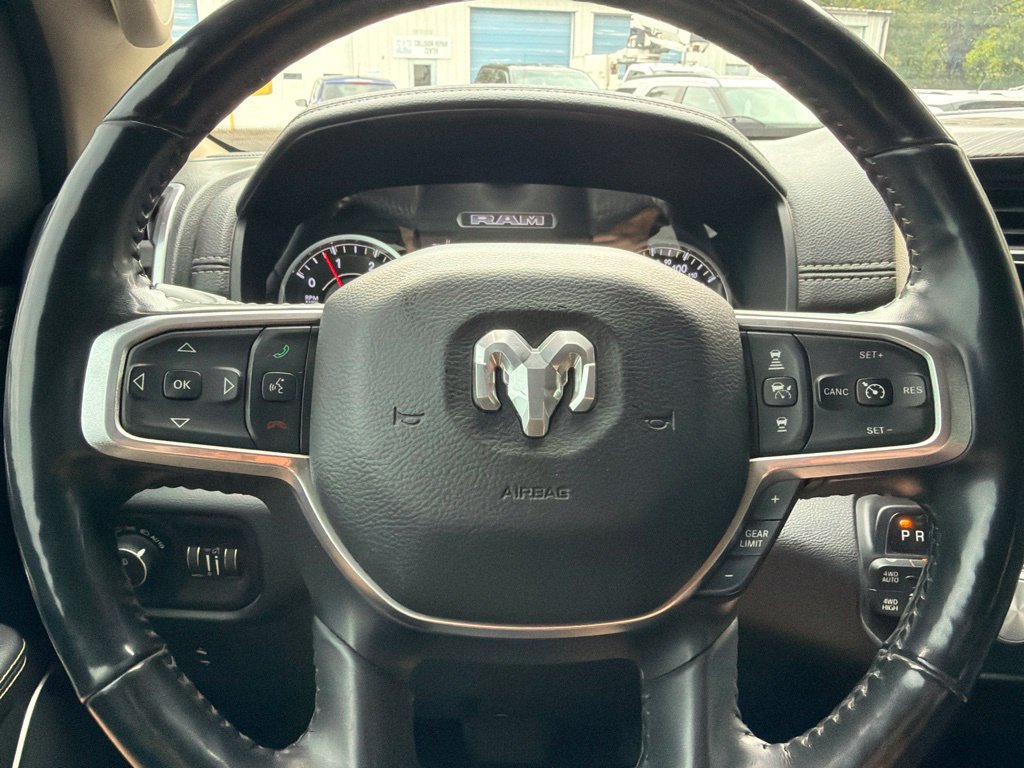 Used 2020 RAM 1500 Laramie AWD/4WD image 25