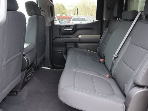 Used 2022 Chevrolet Silverado 1500 LT AWD/4WD image 20