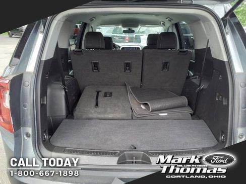 Used 2020 GMC Acadia SLE image 5