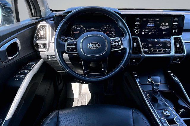 Used 2021 Kia Sorento EX w/ Panoramic Sunroof Package AWD/4WD image 8