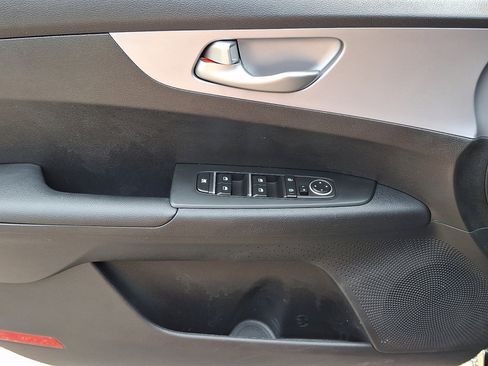 Used 2024 Kia Forte LXS FWD image 23