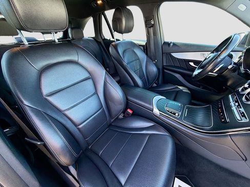 Used 2022 Mercedes-Benz GLC 300 image 15